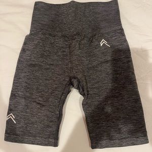 LIKE NEW ONER ACTIVE BIKER SHORTS SZ SMALL